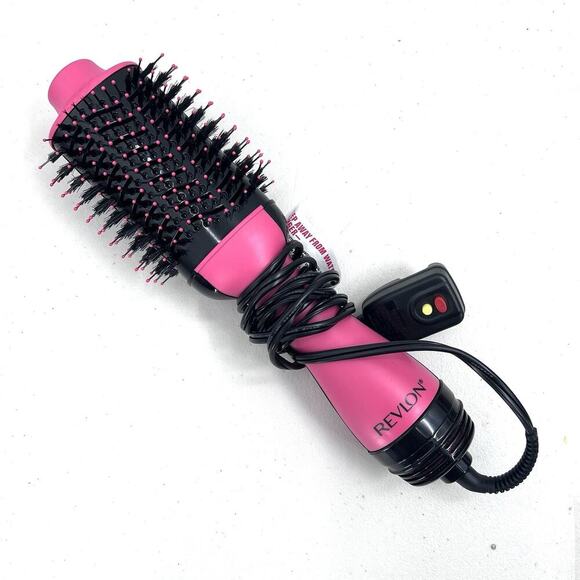 Revlon One-Step Hair Dryer Volumizer Hot Air Brush Black & Pink NEW - Picture 1 of 5